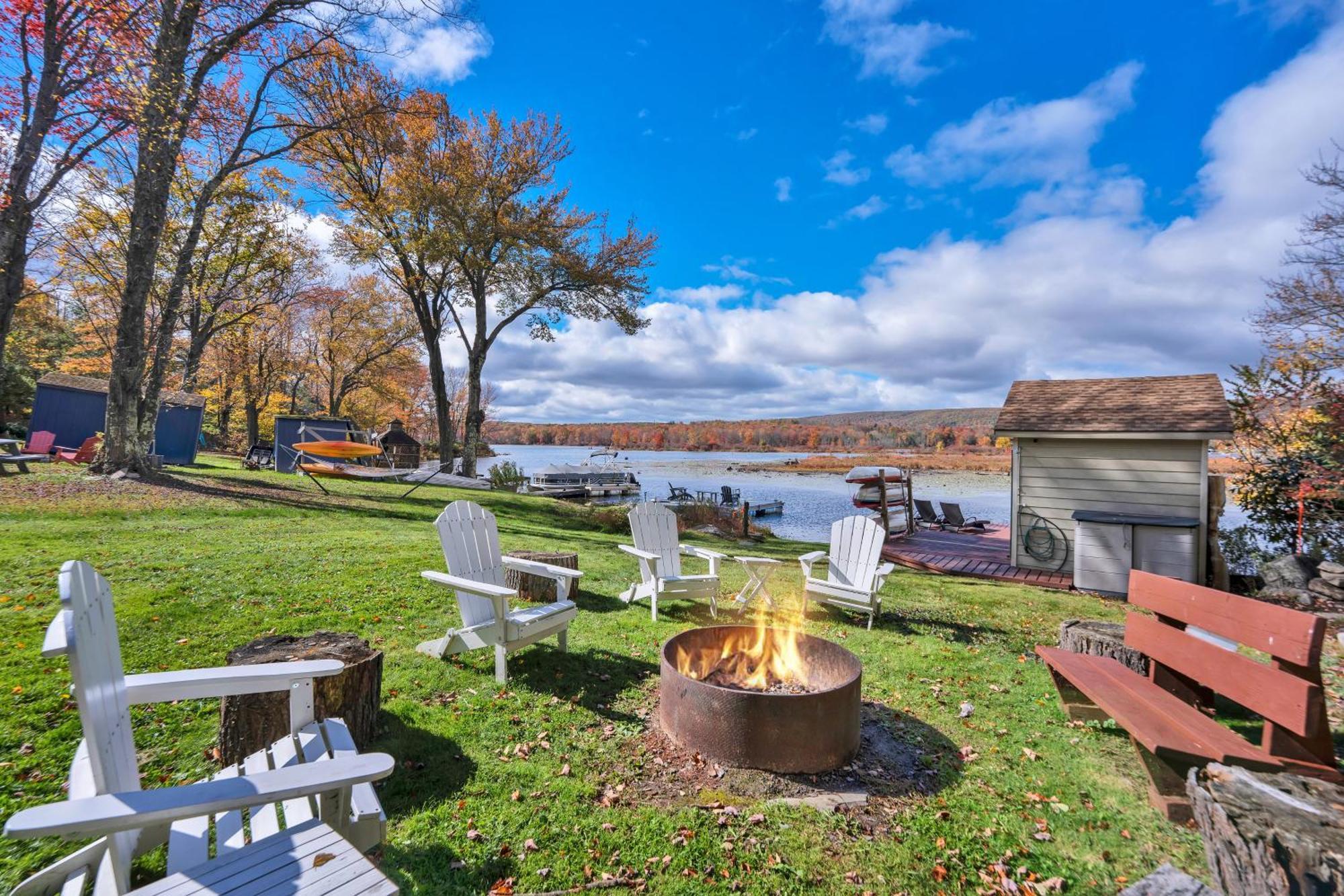 Lakefront A-Frame, Dock, Kayaks, Fire Place Lake Ariel Exterior foto